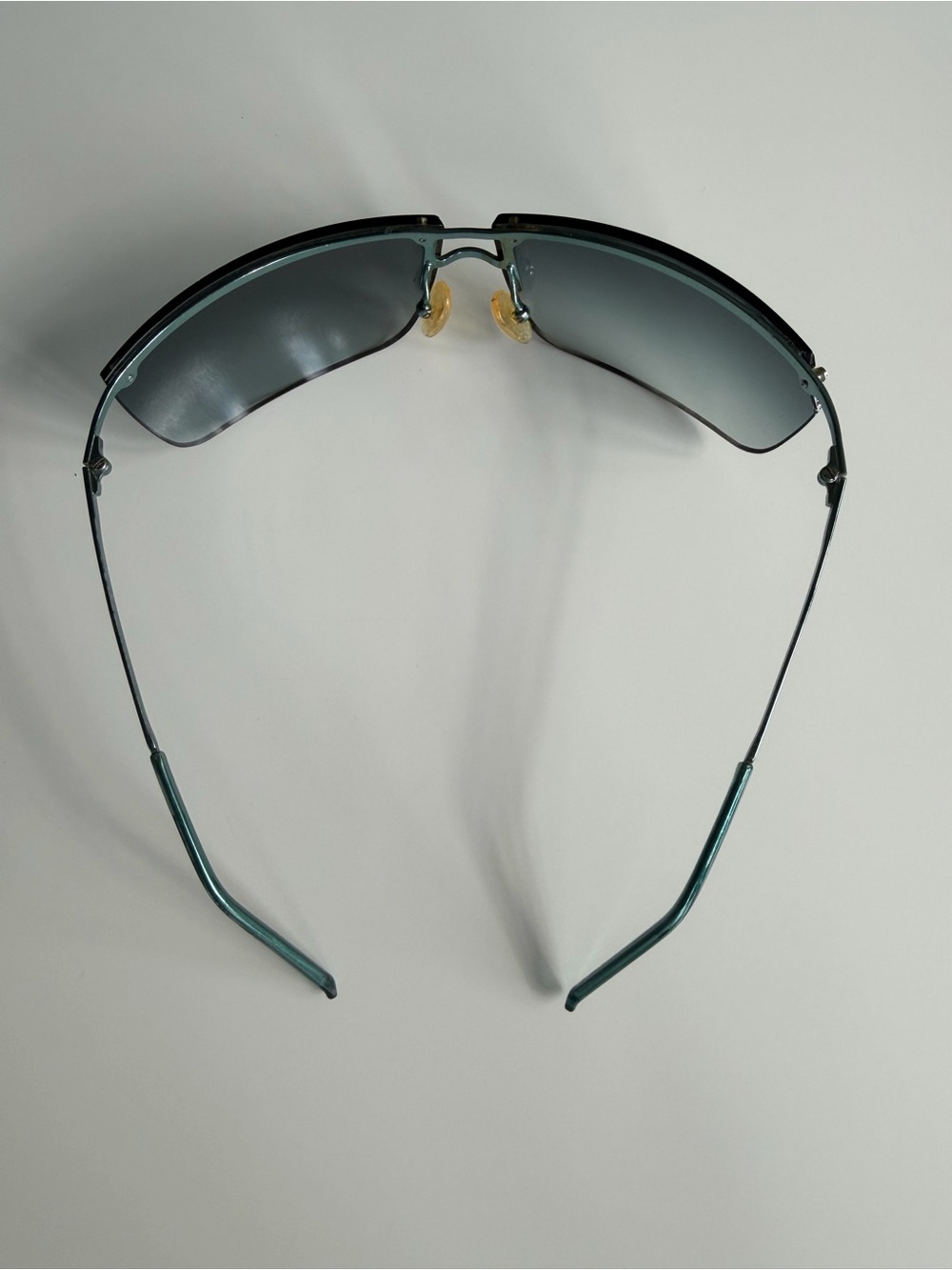 Vintage Gucci Blue Shield Sunglasses - Picture 4 of 7